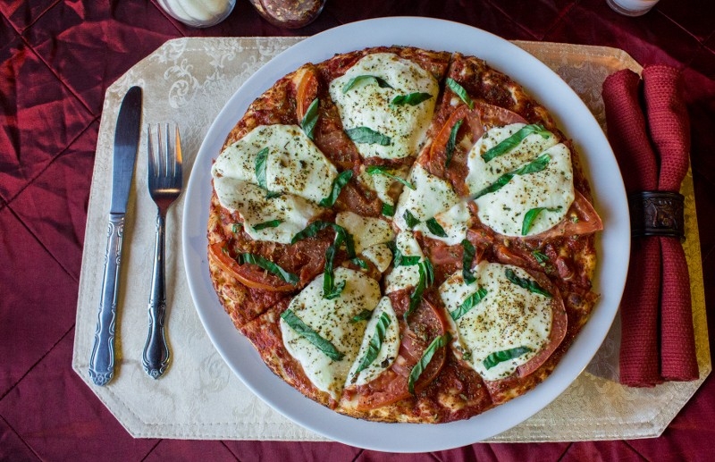Order Small Margherita 10" food online from Pizza Leon store, Austin on bringmethat.com