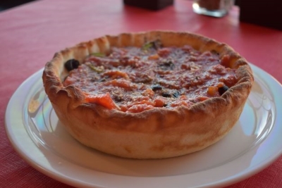 Order Deluxe  True Chicago Pizza food online from Chicago Pizza Kitchen store, Albuquerque on bringmethat.com