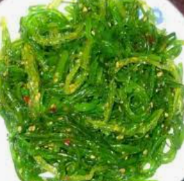 Order Q7. Seaweed Salad food online from Lombard Sushi store, San Francisco on bringmethat.com