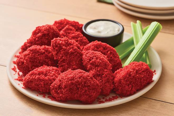 Order Cheetos® Flamin’ Hot® Boneless Wings food online from Applebee store, Wilmington on bringmethat.com