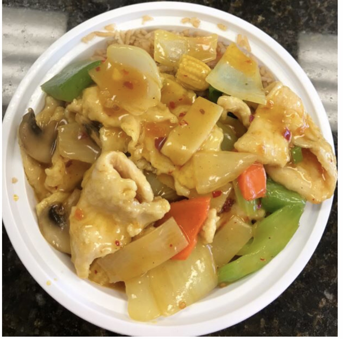 Order L42. Curry Chicken  咖哩鸡 food online from China Star store, Blue Bell on bringmethat.com