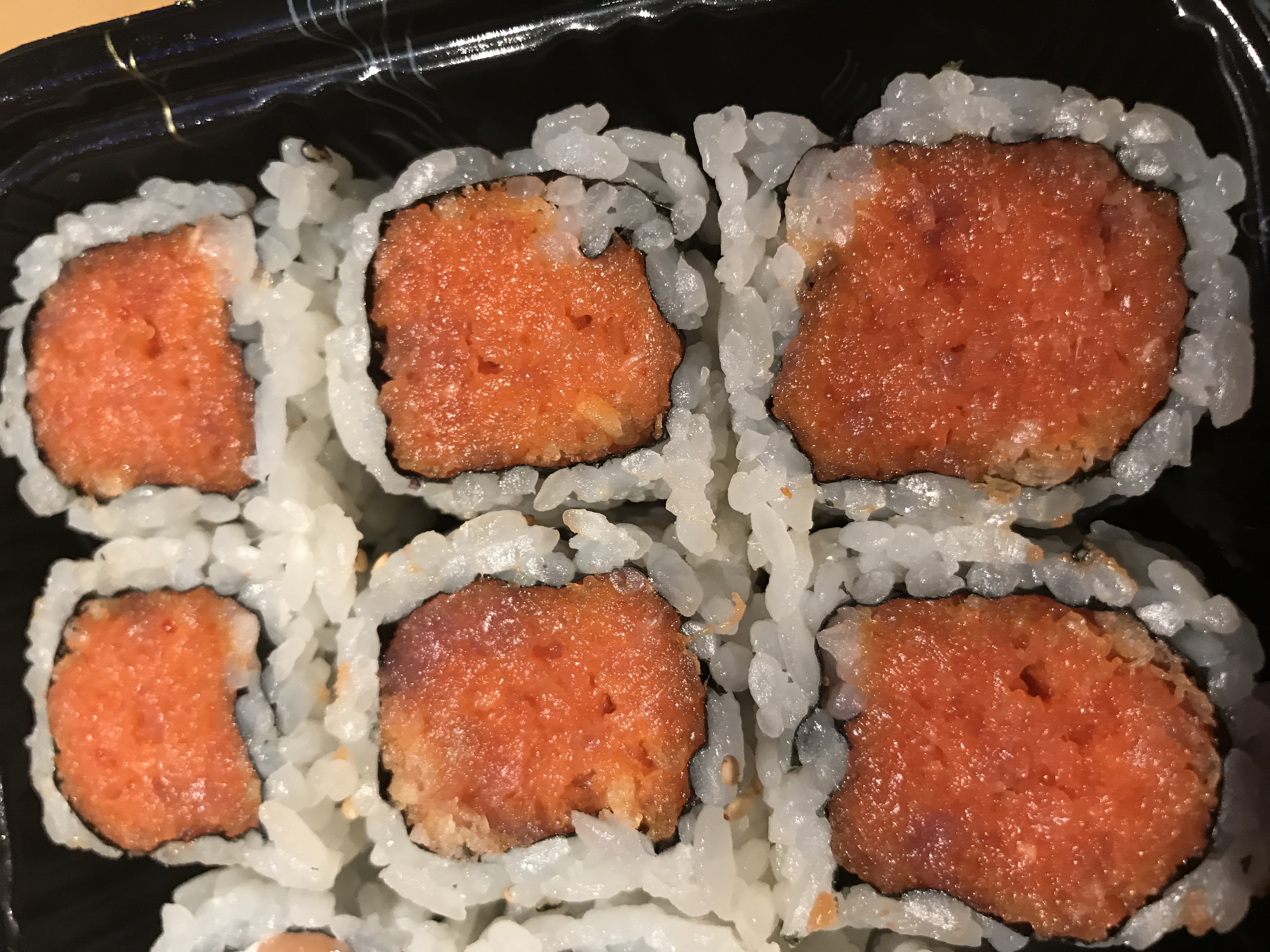 Order Crunchy Spicy Tuna Roll food online from Aquamarine 38 store, New York on bringmethat.com