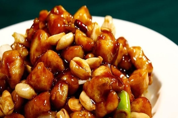 Order 66. Kung Pao Chicken food online from Lotus Garden Restaurant store, Covina on bringmethat.com