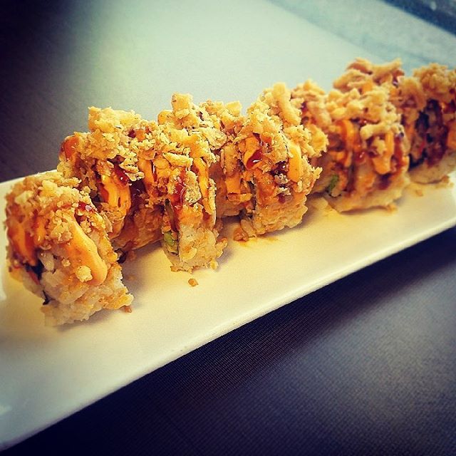 Order The Crunchy Roll food online from Sushi Boss store, Indianapolis on bringmethat.com