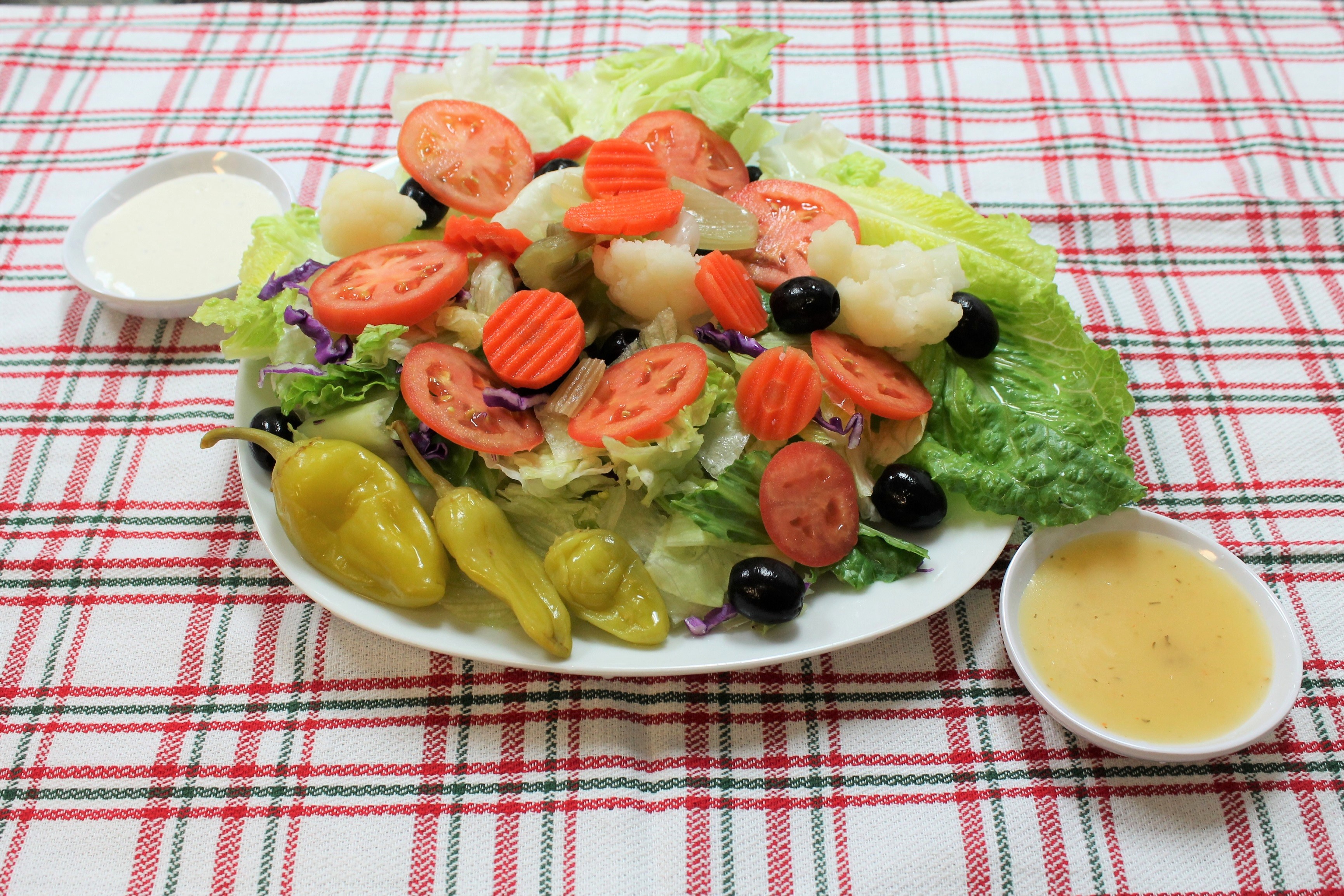 Order Dinner Salad food online from Tony Pizza & Pasta store, Oak Park on bringmethat.com