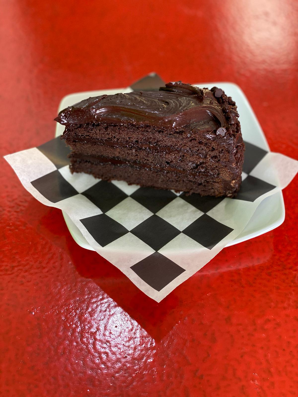 Order Chocolate fudge cake  food online from Mona Lisa Pizzeria & Sub Shop store, Coral Gables on bringmethat.com
