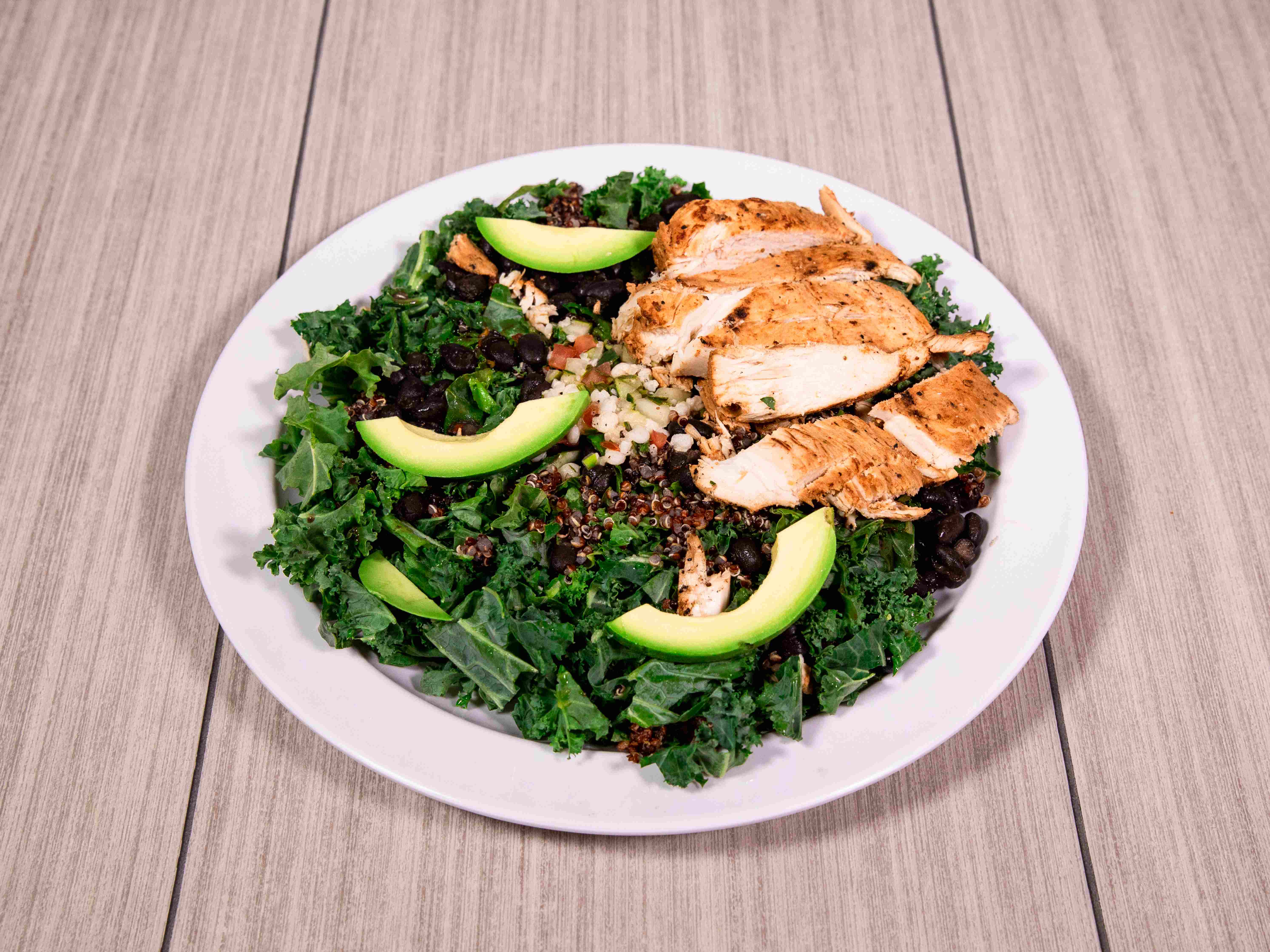 Order Grilled Chicken Quinoa Salad food online from Southpaw's Organic Cafe store, Dallas on bringmethat.com
