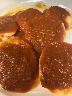 Order Ravioli with Tomato Sauce food online from Piccolo store, Bellmore on bringmethat.com