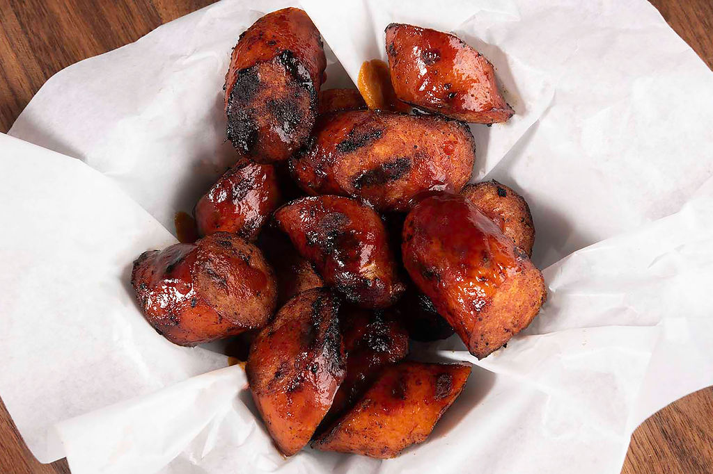 Order Basket of Sausage Bites food online from Naples Rib Company store, Long Beach on bringmethat.com
