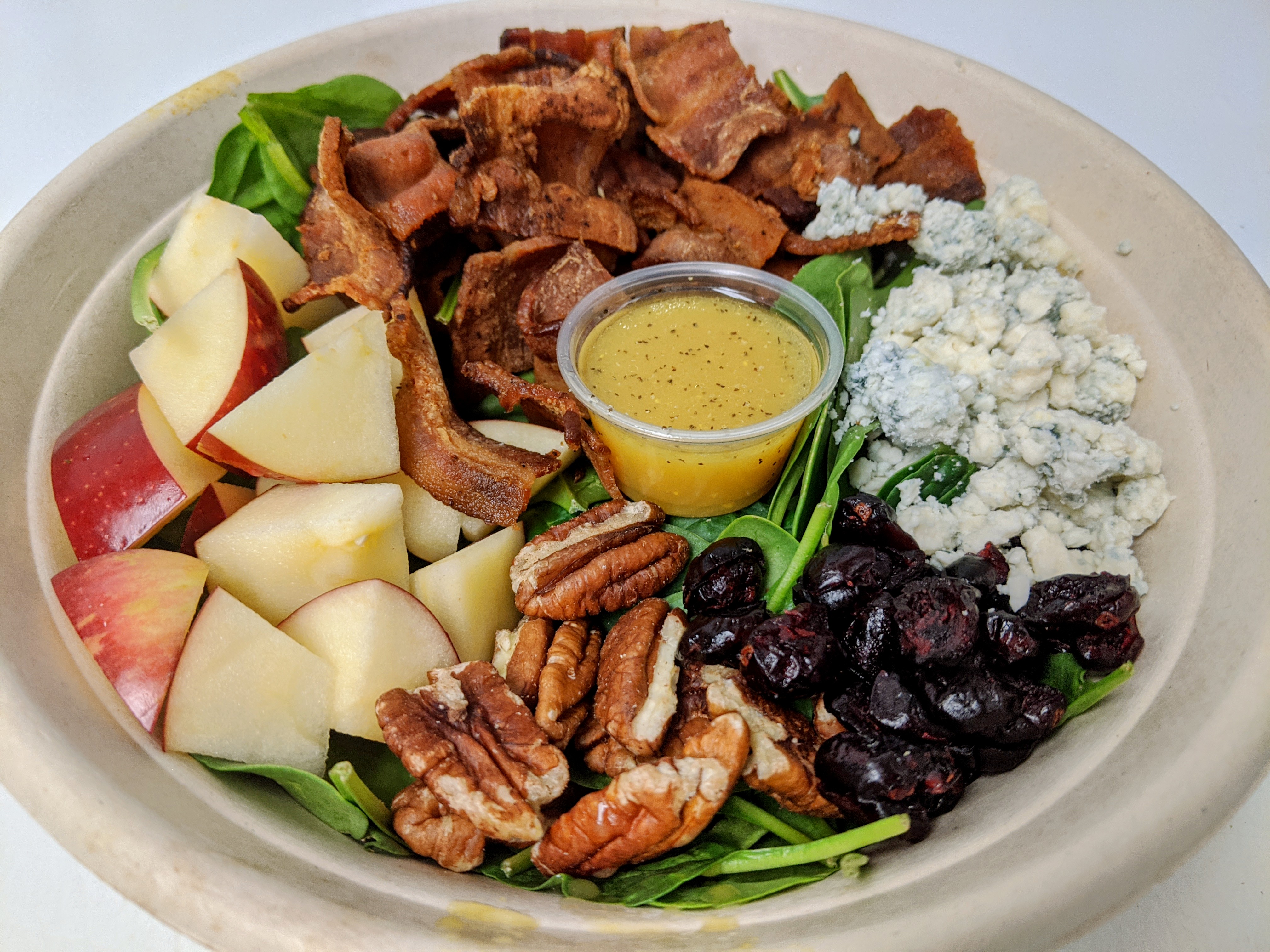 Order Spinach Apple Pecan Salad food online from Tastee Grill store, San Mateo on bringmethat.com
