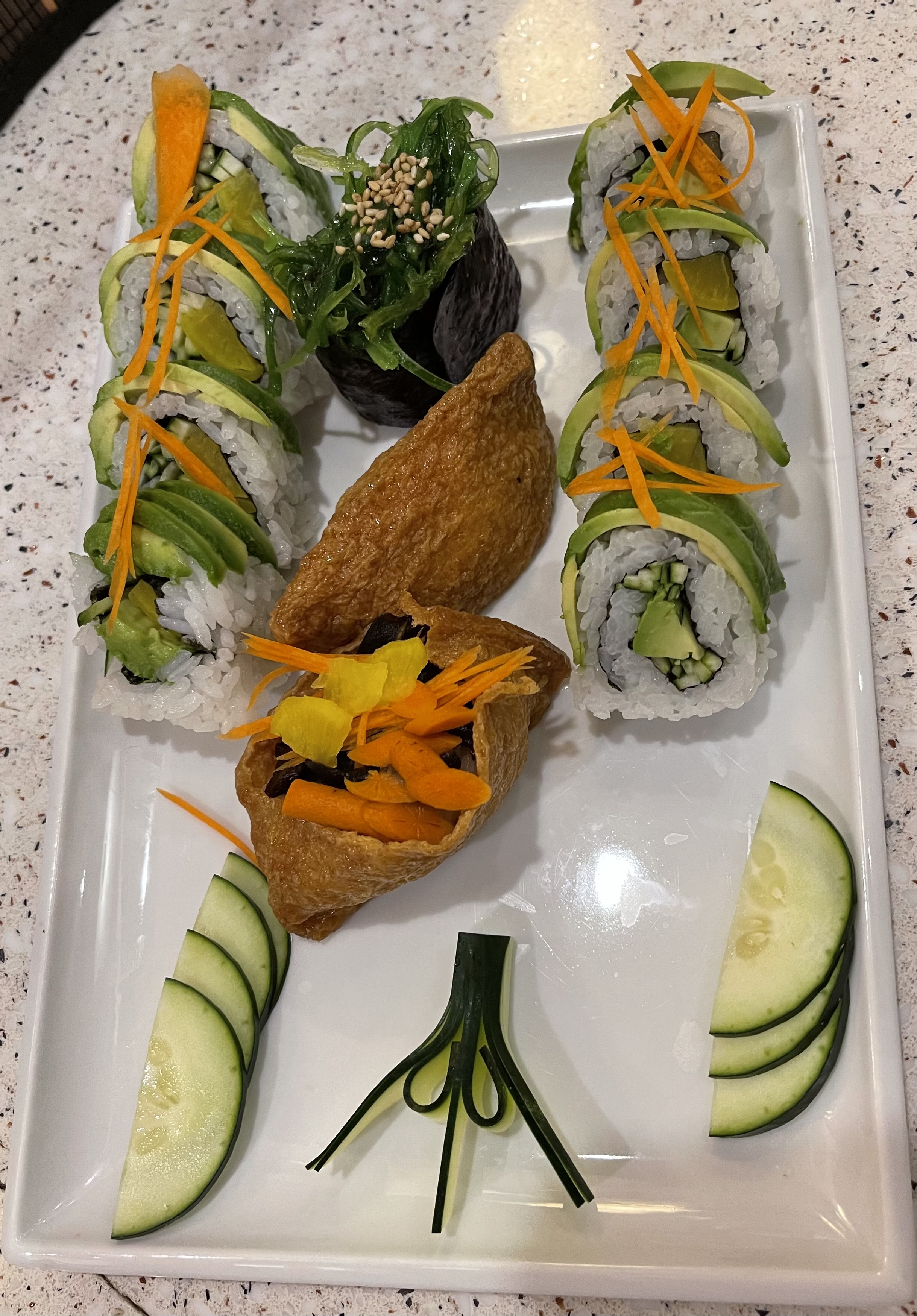 Order Vegetarian Sushi Combination  food online from Kobe Japanese Restaurant store, Santa Clara on bringmethat.com