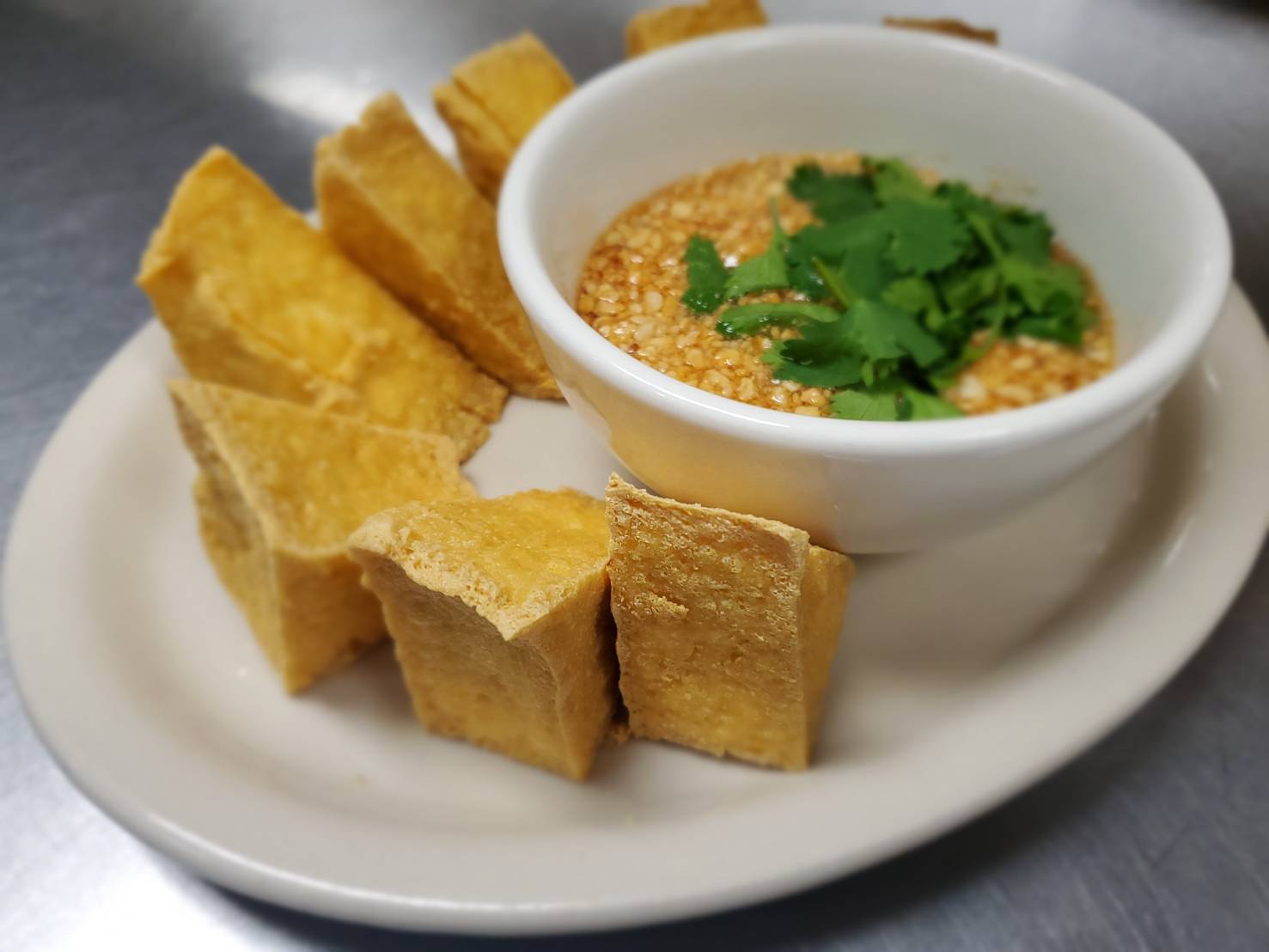 Order AP2. Golden Fried Tofu  food online from Mom Can Cook Thai Kitchen store, Santa Clarita on bringmethat.com