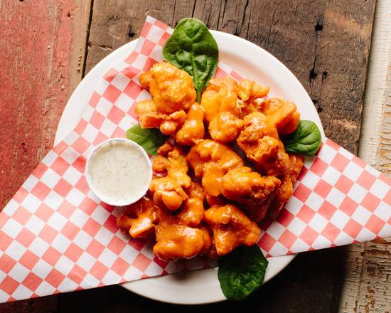 Order Cauliflower Wings by Kitchen 17 All Day food online from Mini Mott All Day store, Chicago on bringmethat.com