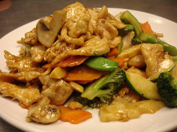 Order Chicken & Mixed Vegetable  什菜雞  food online from Bamboo Garden store, Savannah on bringmethat.com