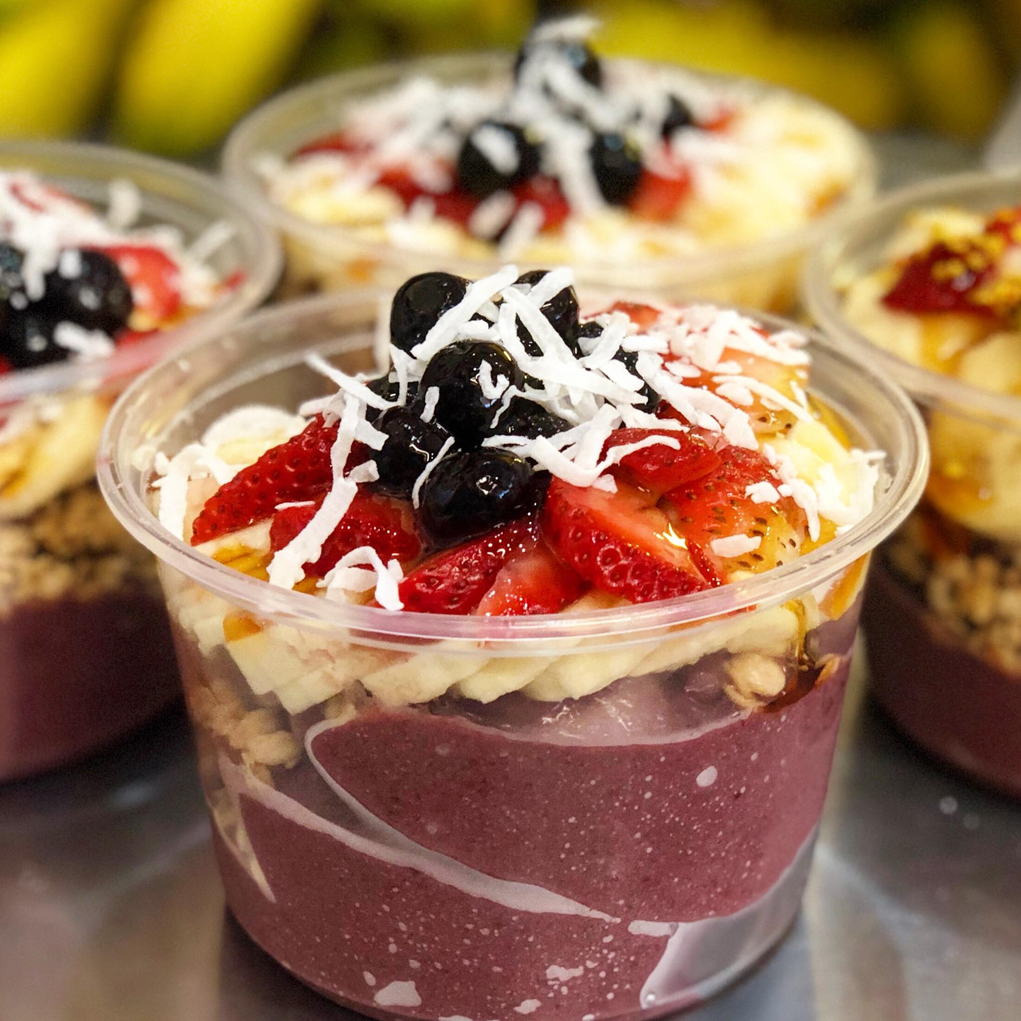 Order Deluxe Acai Bowl food online from Jewel Or Juice store, Kailua on bringmethat.com