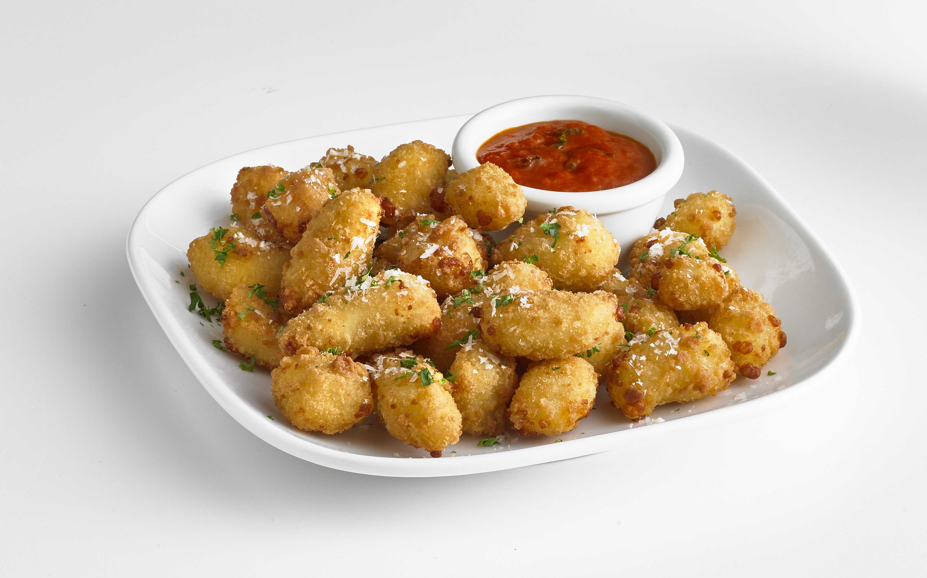 Order Cheese Curds food online from Boston Restaurant & Sports Bar store, Grand Junction on bringmethat.com