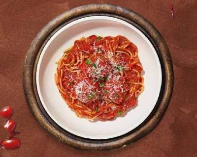 Order SPAGHETTI CLASSICO food online from The Hot Italian store, Nashville-Davidson on bringmethat.com
