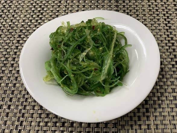 Order A16. Seaweed Salad food online from Kanda Ramen & Bbq store, San Leandro on bringmethat.com
