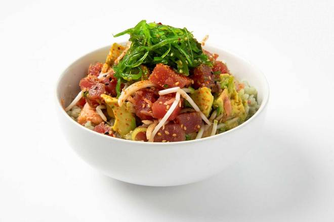 Order Classic Tuna Poke Bowl food online from Sweetfin store, San Diego on bringmethat.com