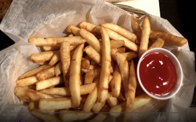 Order Basket of Fries food online from Tropix Bar & Lounge store, Rego Park on bringmethat.com