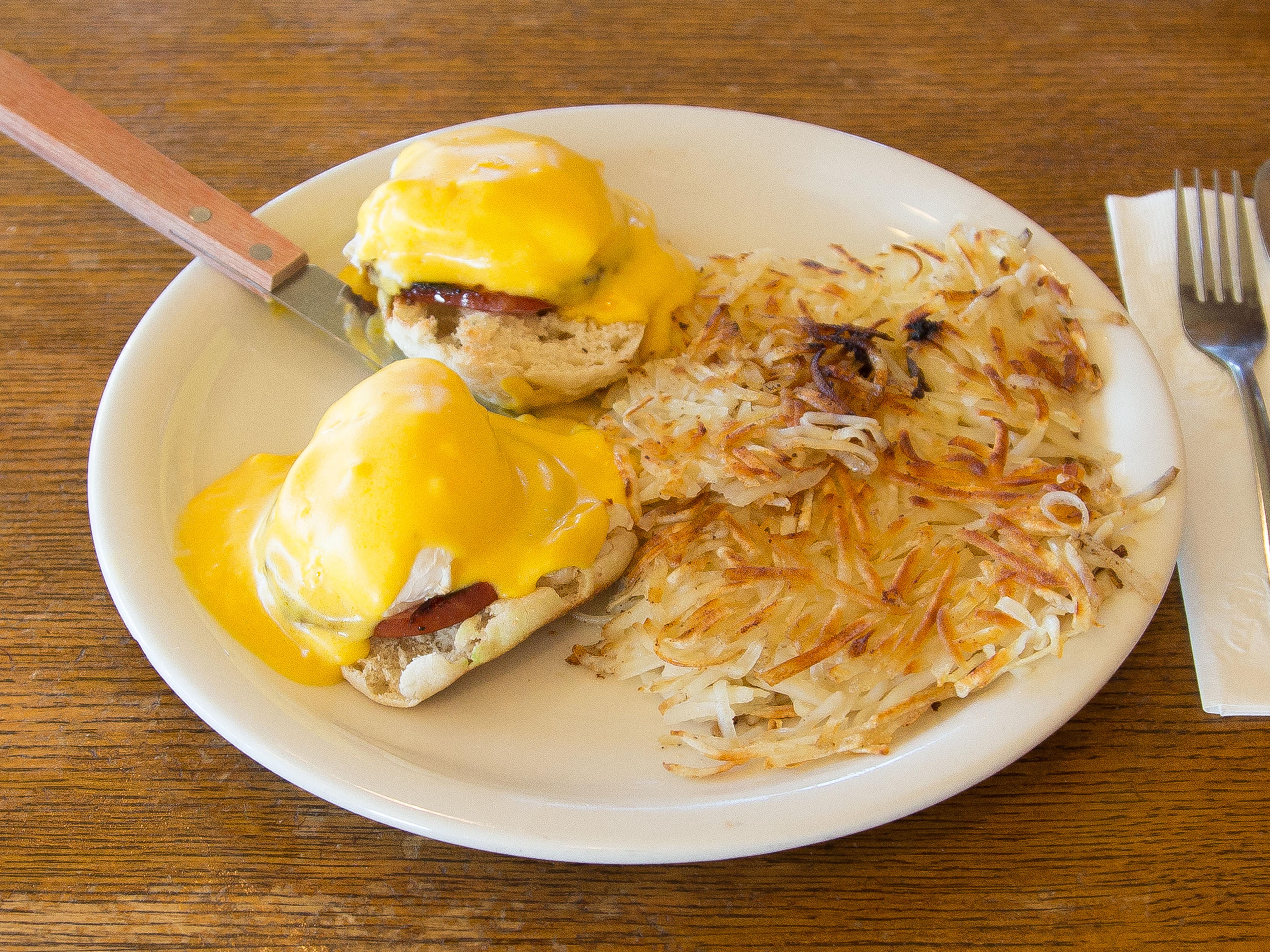 Order Susana Eggs Benedict  food online from Old Susana Cafe store, Simi Valley on bringmethat.com