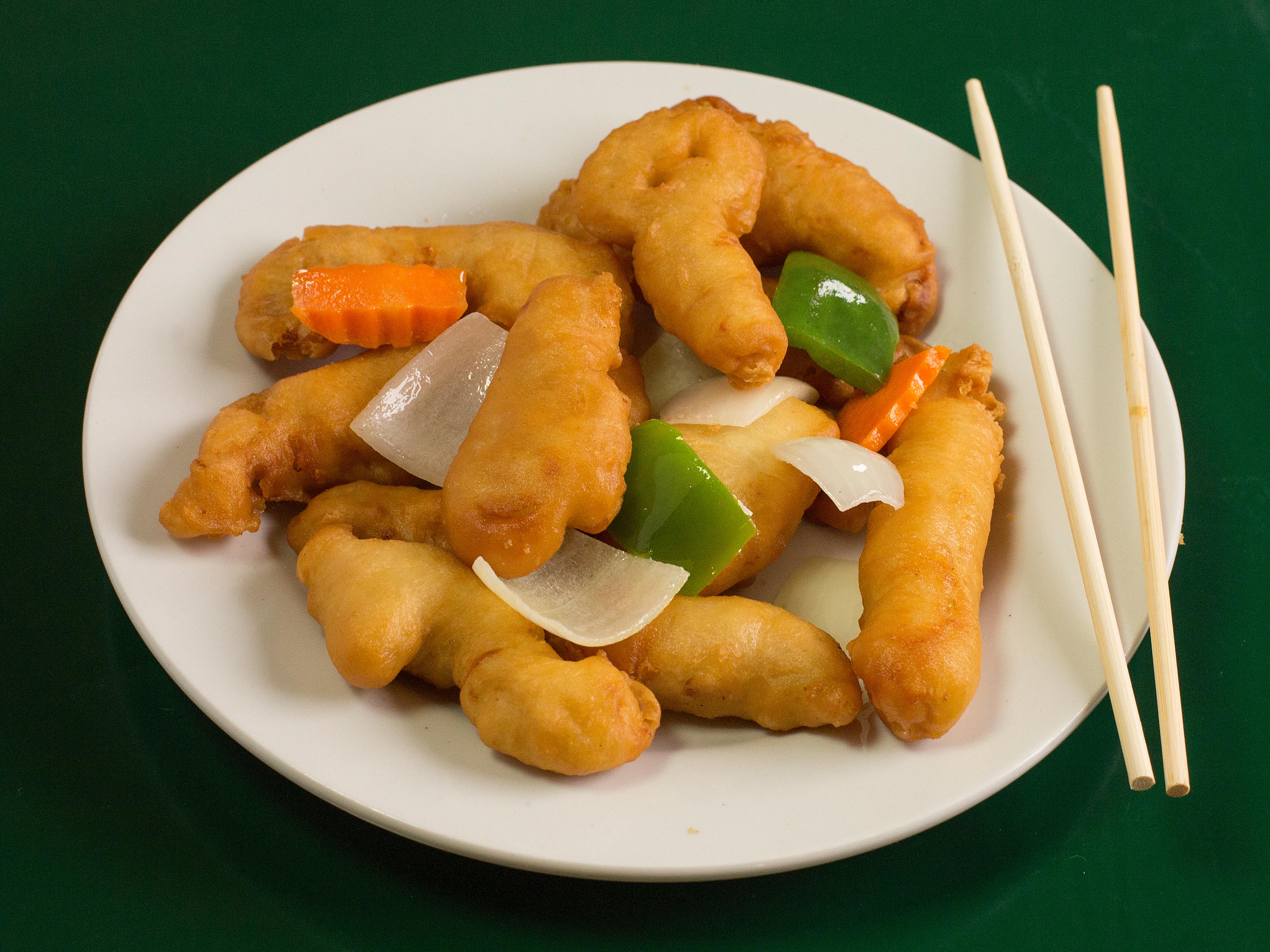 Order Sweet and Sour Chicken food online from Egg Roll Yeh's store, Dallas on bringmethat.com