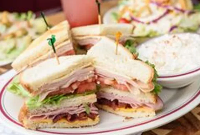 Order BLT Sandwich food online from Tam O' Shanter store, Lincoln on bringmethat.com