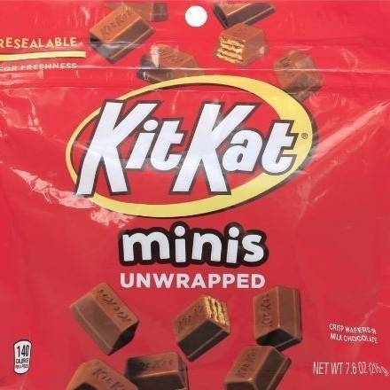 Order Kit Kat Minis Pouch (7.6 oz) food online from Dolcezza Gelato store, Arlington on bringmethat.com