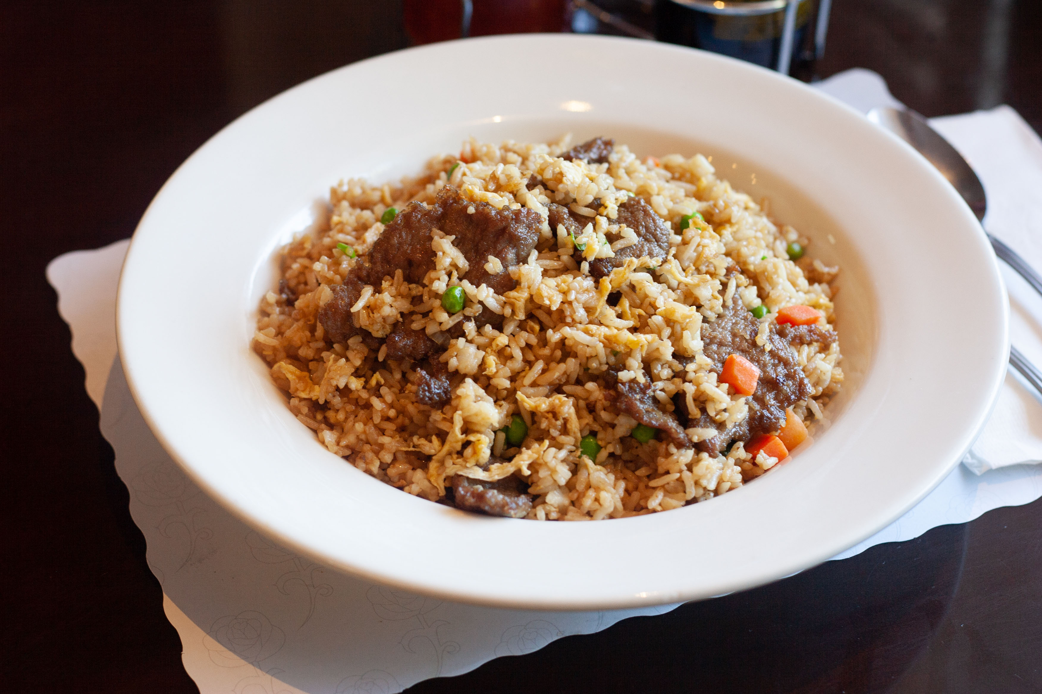 Order Beef Fried Rice food online from Ginger Cafe store, Gilroy on bringmethat.com