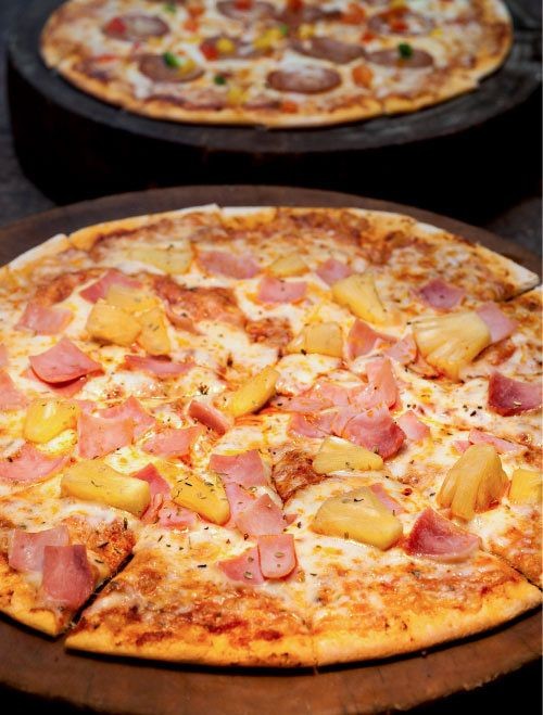 Order Hawaiian Pizza food online from MC Pizza store, Harrisburg on bringmethat.com