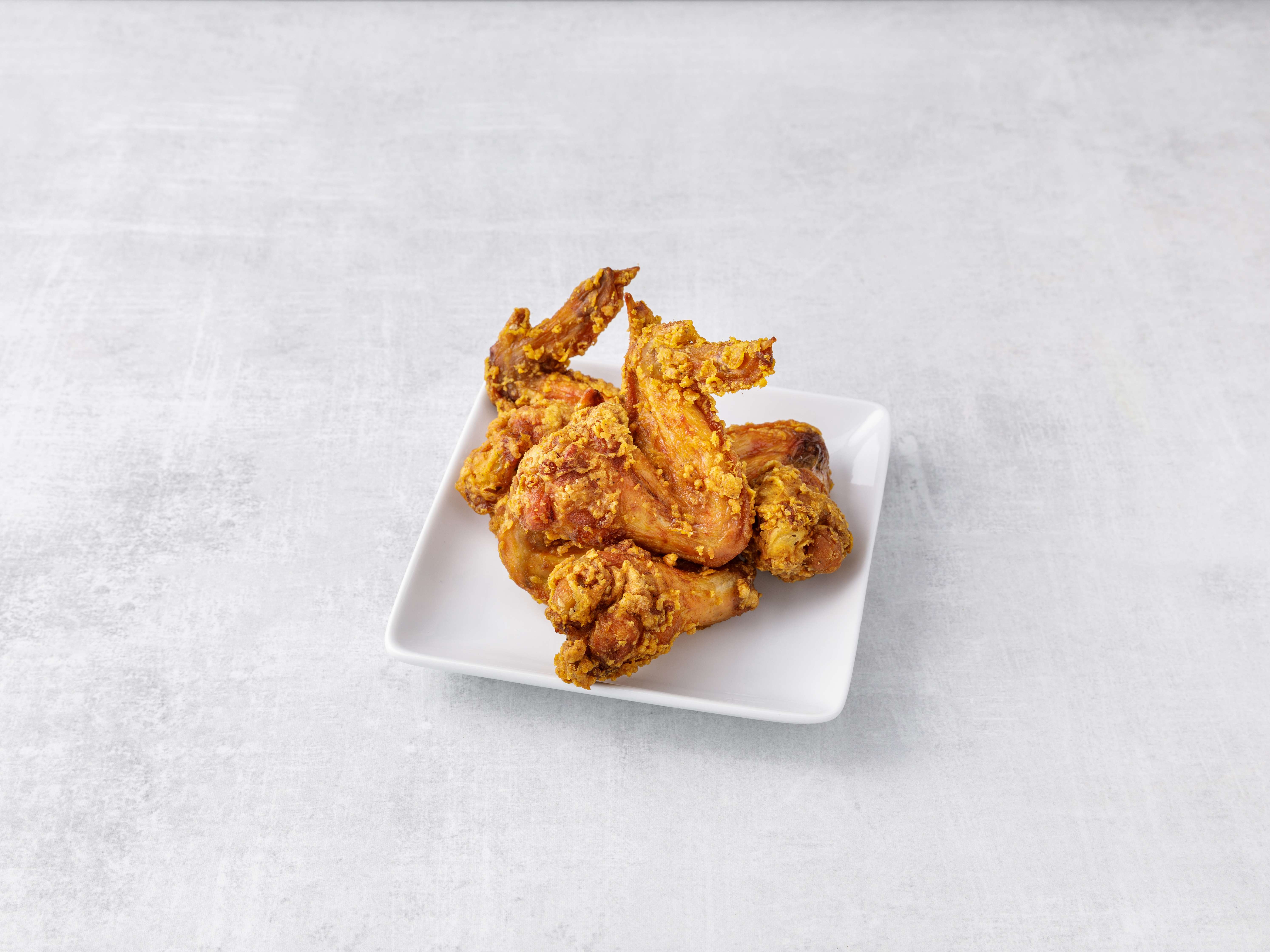 Order H1. Fried Chicken Wings food online from Fu Hing Restaurant store, Bayonne on bringmethat.com