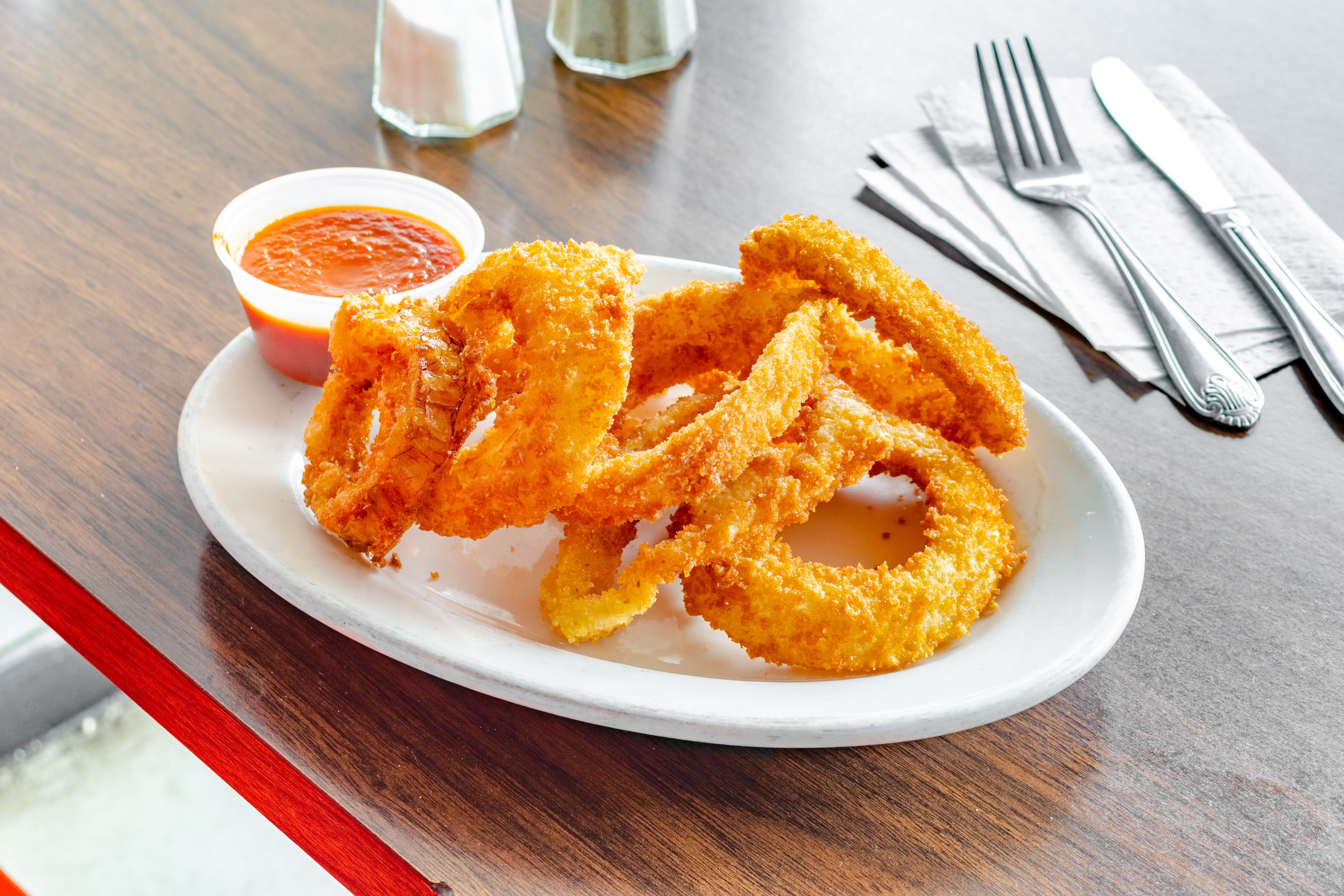 Order Onion Rings - Appetizer food online from Fratelli Pizza Cafe store, Edison on bringmethat.com