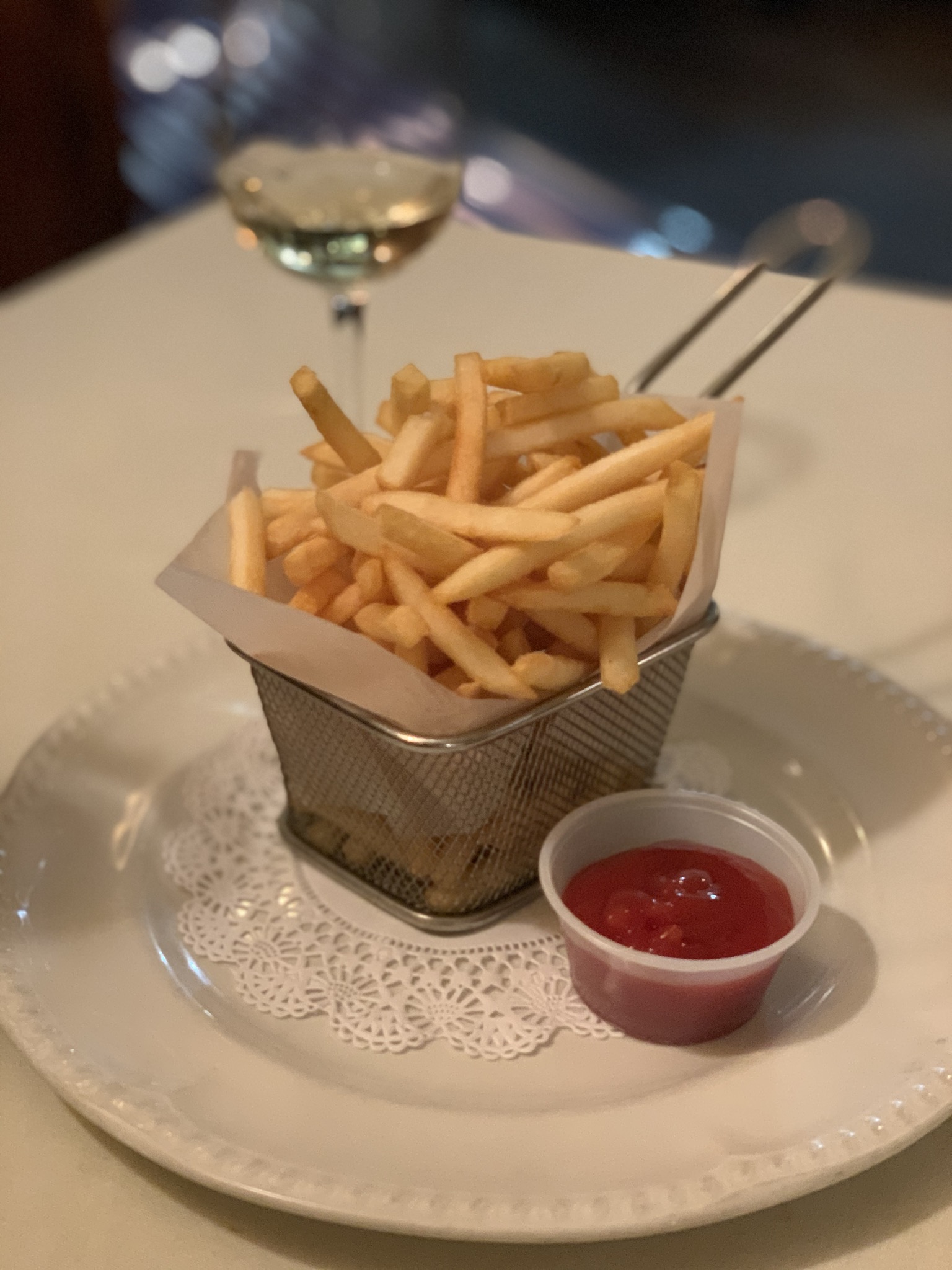 Order French fries food online from La Boite en Bois store, New York on bringmethat.com