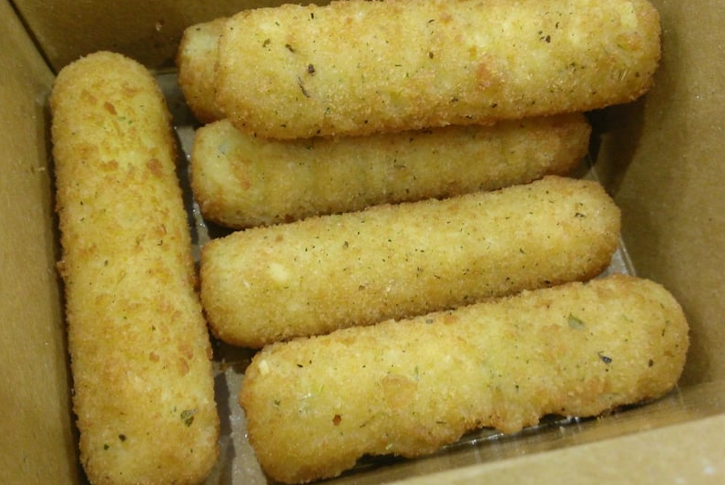 Order Fried Cheese Sticks food online from T4 store, Millbrae on bringmethat.com