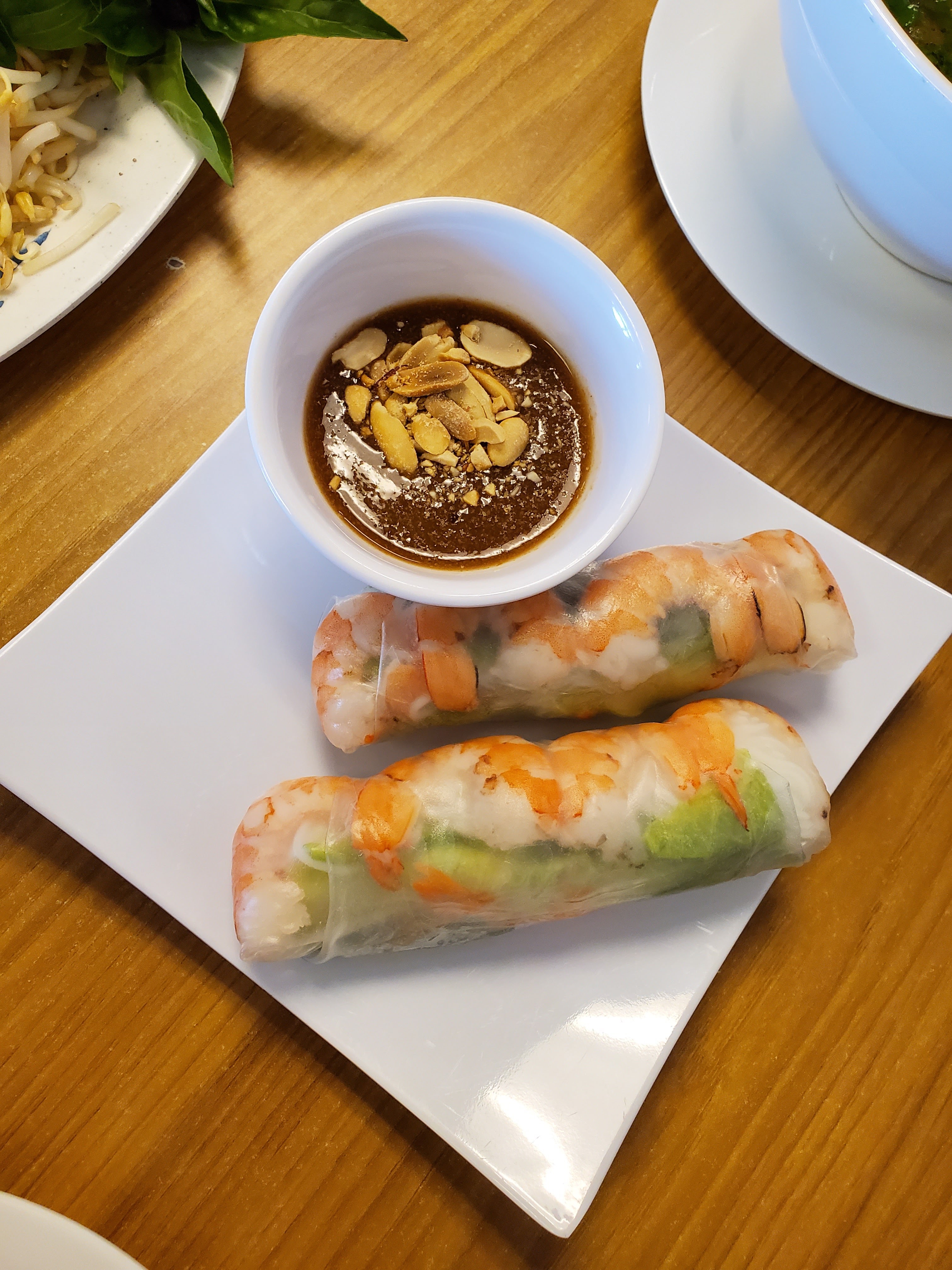 Order A02. Shrimp Spring Rolls food online from Pho Phong Lu'u store, Austin on bringmethat.com