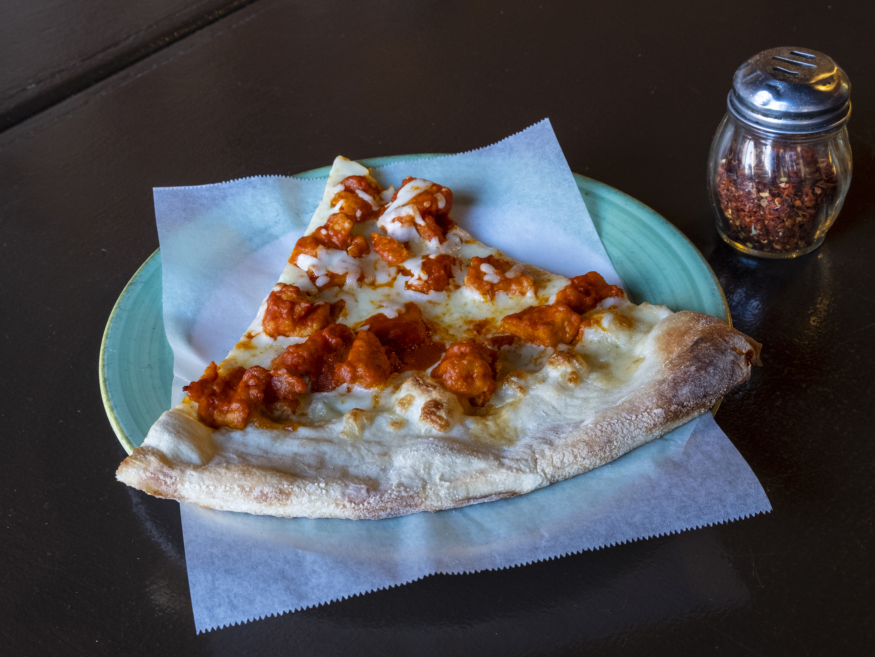 Order Buffalo Chicken Pizza food online from Slices Pizzeria store, Hastings-on-Hudson on bringmethat.com