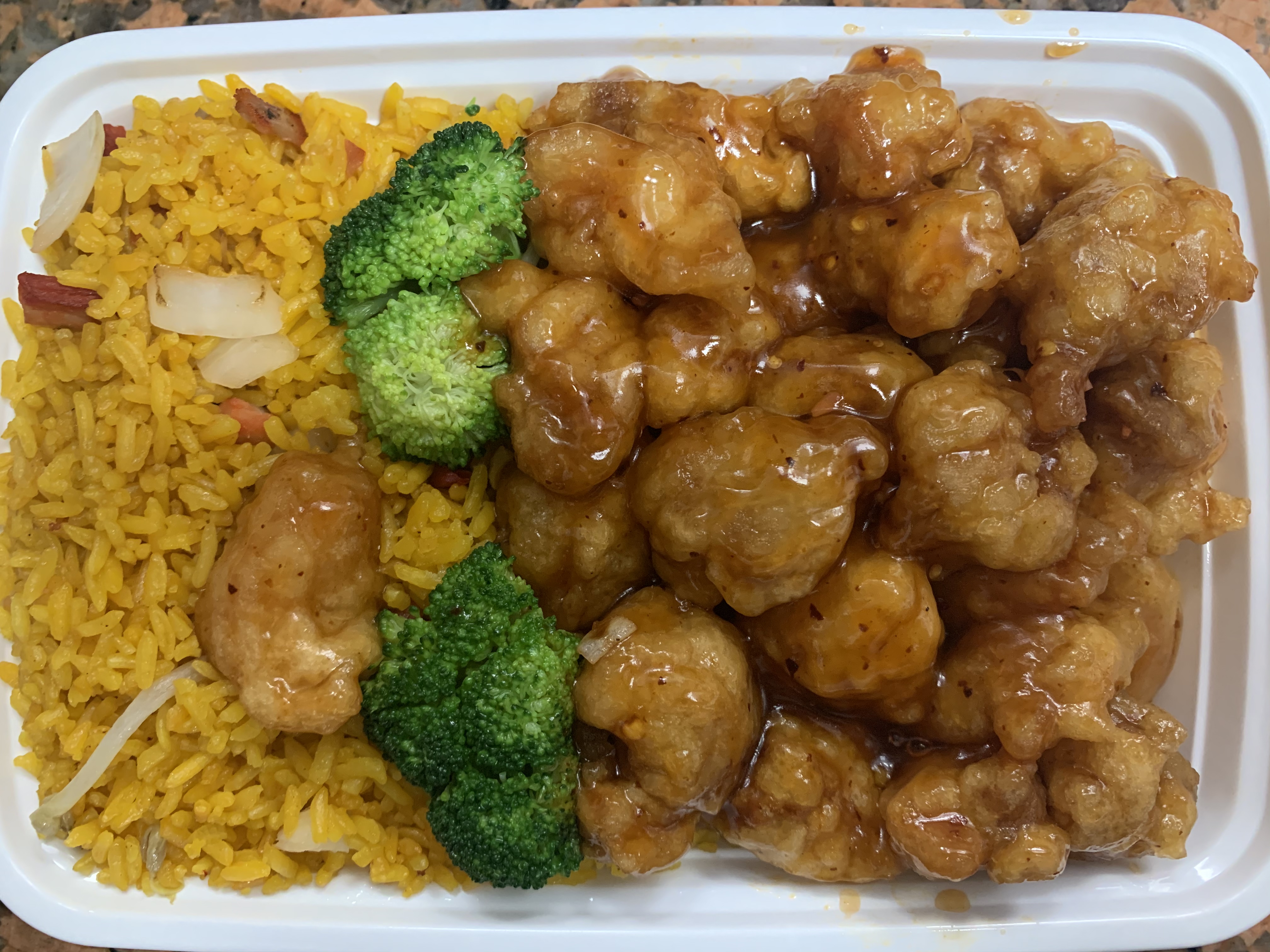 Order General Tso's Chicken Combination Platter food online from Asian yummy house store, Brooklyn on bringmethat.com