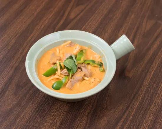 Order Red Curry food online from Nathan's Noodles store, Elmhurst on bringmethat.com