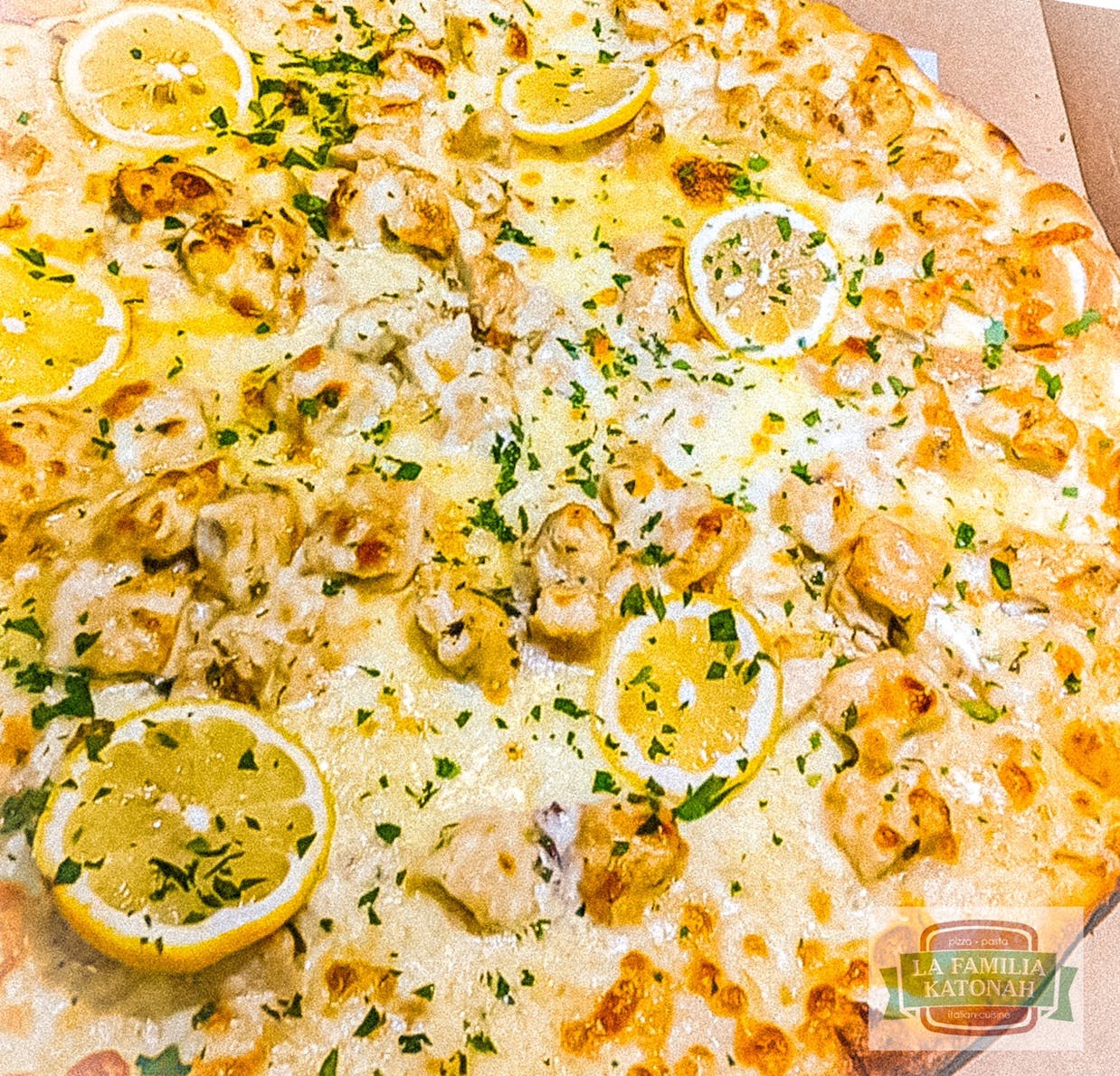 Order Chicken Francese Pizza* - Chicken Francese Pizza* food online from La Familia store, Katonah on bringmethat.com