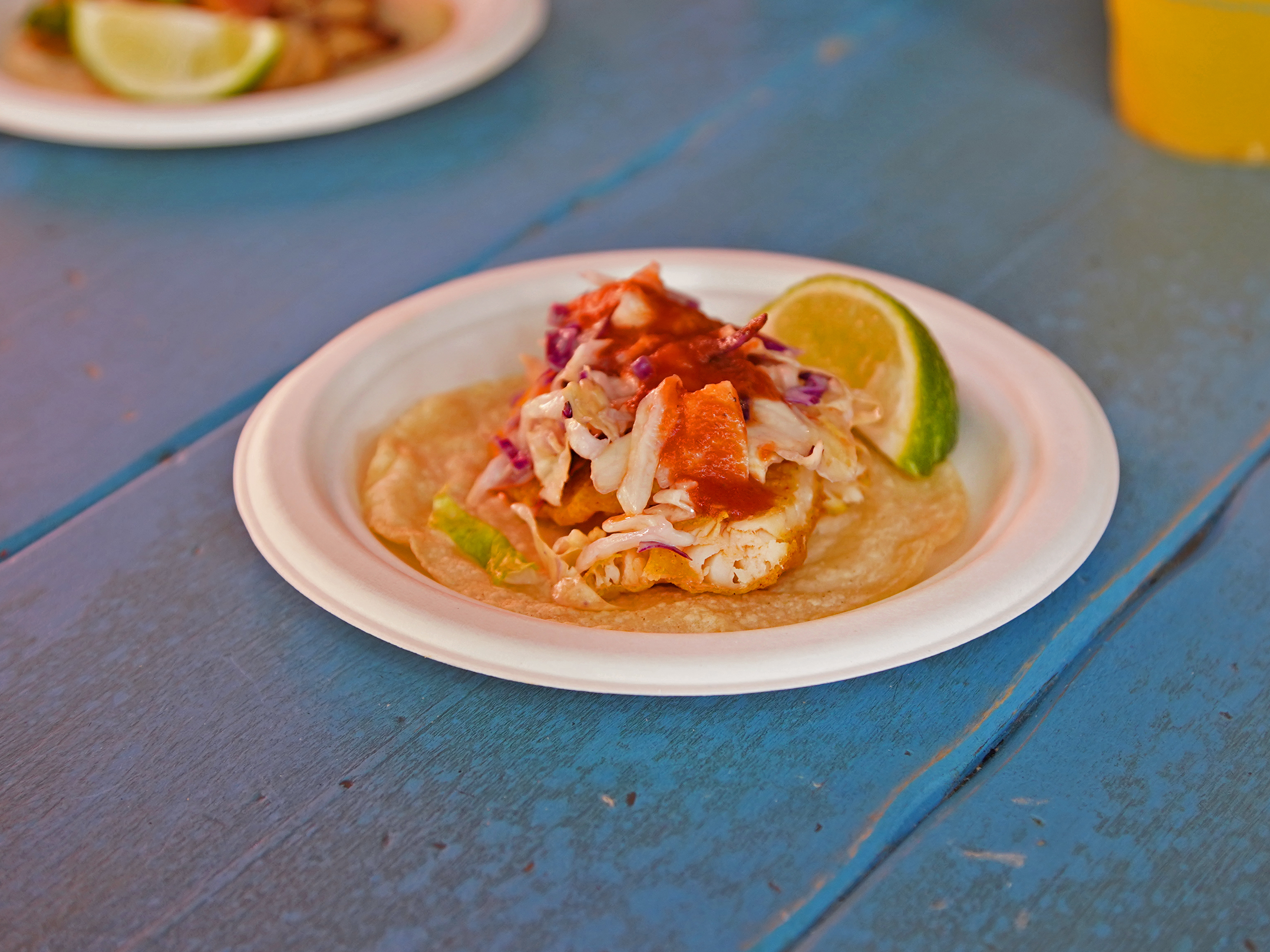 Order Pescado Taco food online from Pinches Tacos store, Los Angeles on bringmethat.com