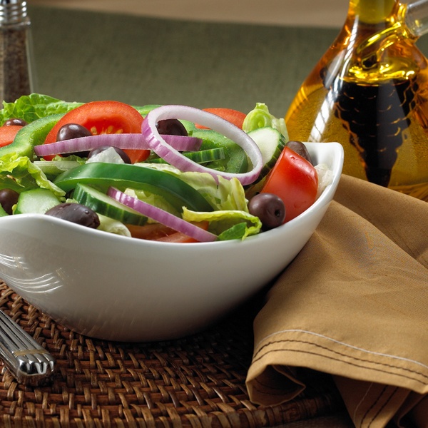 Order Garden Salad food online from Pizza haven store, New York on bringmethat.com