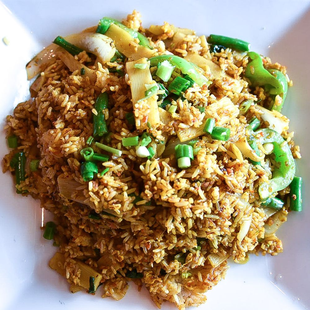 Order Curry Fried Rice food online from Lucki Thai Restaurant store, Las Vegas on bringmethat.com