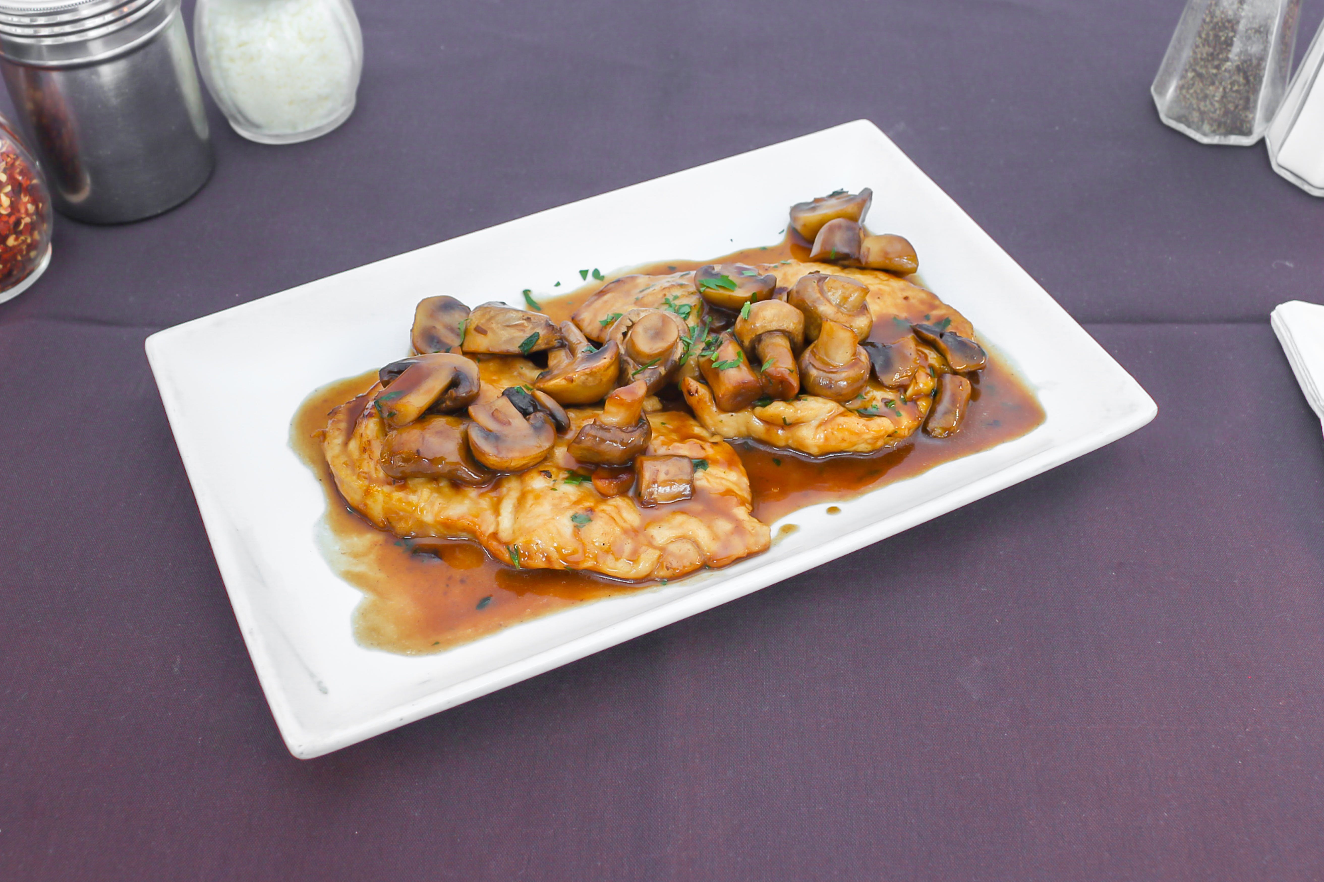 Order Chicken Marsala & Mushrooms - Entree food online from Delizia 92 restaurant & pizza store, New York on bringmethat.com