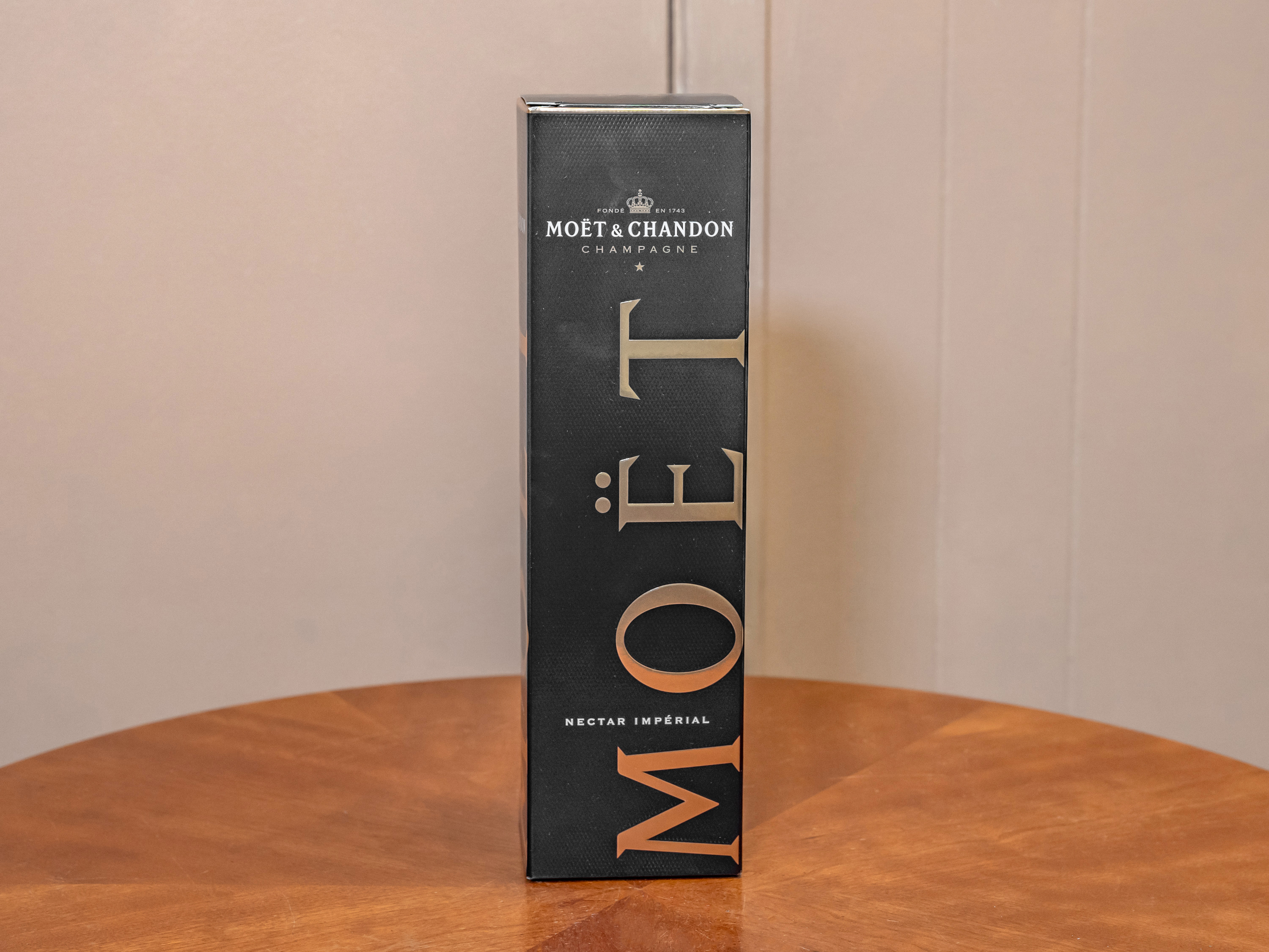 Order MOET & CHANDON CHAMPAGNE  NECTAR IMPERIAL 7.50ML  food online from Jose's Wines & Liquors store, Valley Cottage on bringmethat.com
