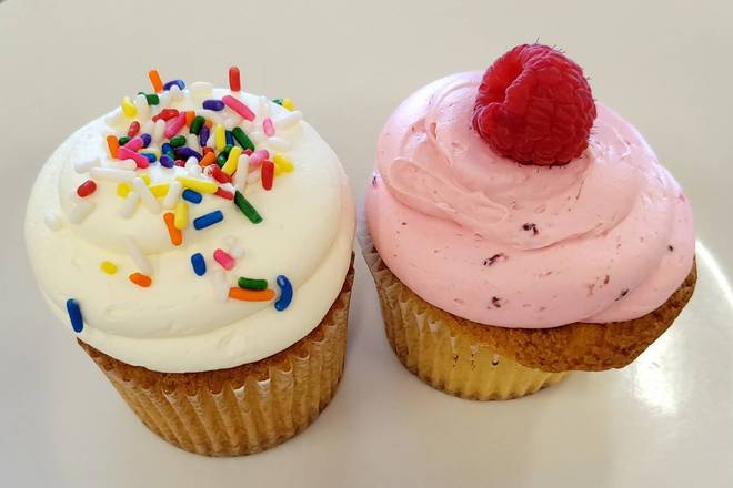 Order Vanilla Cupcake food online from Ooh La La Bakery LLC store, Wheaton on bringmethat.com