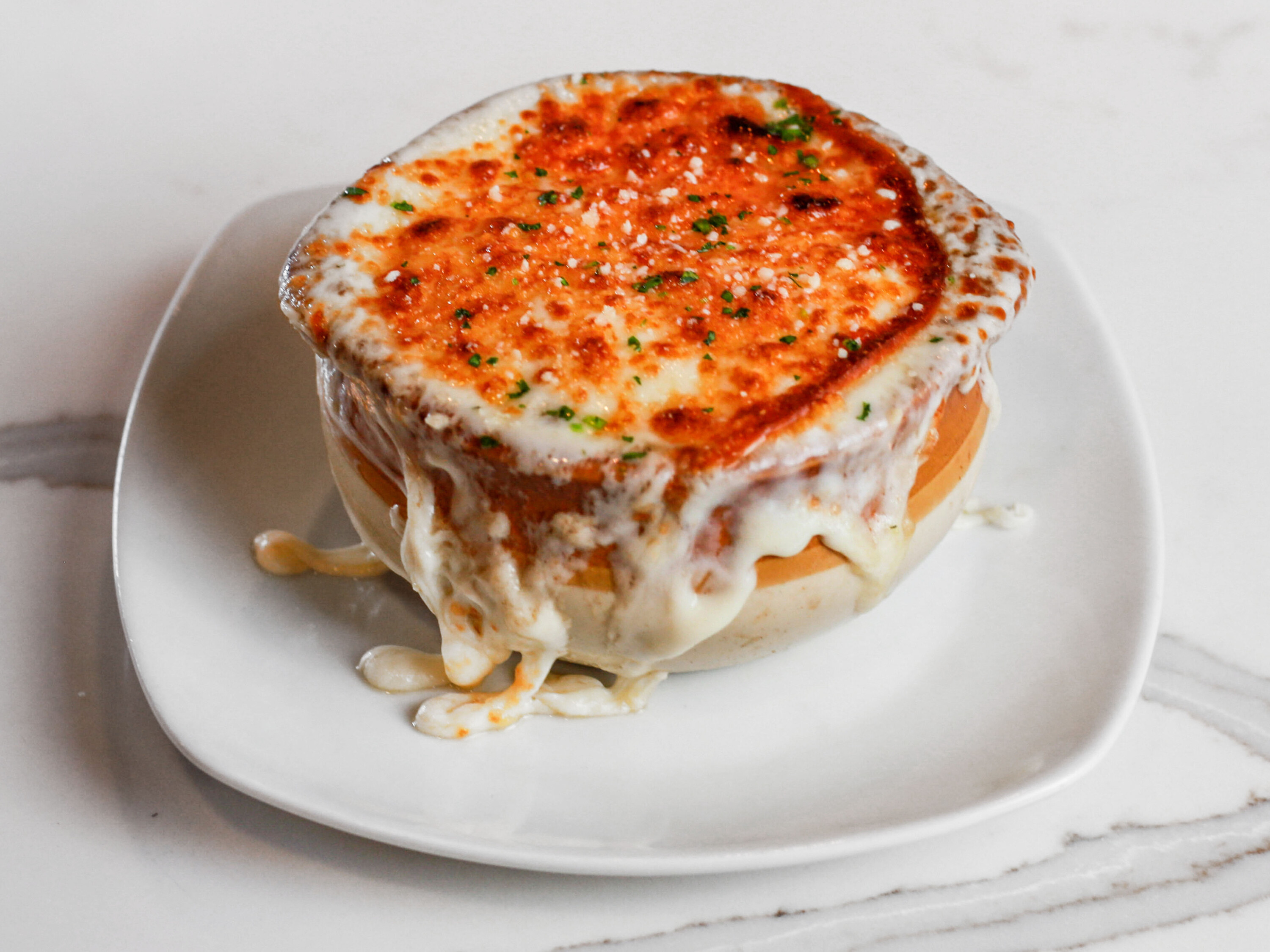 Order French Onion Soup food online from Tiffany Diner store, Philadelphia on bringmethat.com