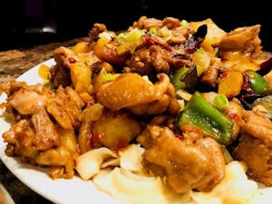 Order 63. Spicy Chicken with Potato 新疆大盆鸡 food online from Jade Garden store, Lawrence on bringmethat.com