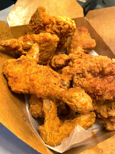 Order Fried Chicken food online from Chunks Grilled & Fried store, Oxon Hill on bringmethat.com
