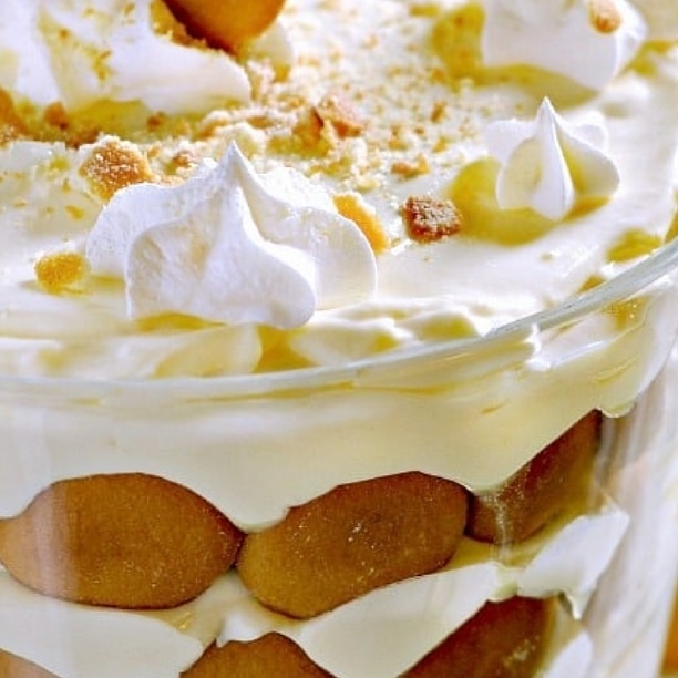 Order Banana Pudding food online from Off The Hook Fish & Shrimp store, Lawrenceville on bringmethat.com