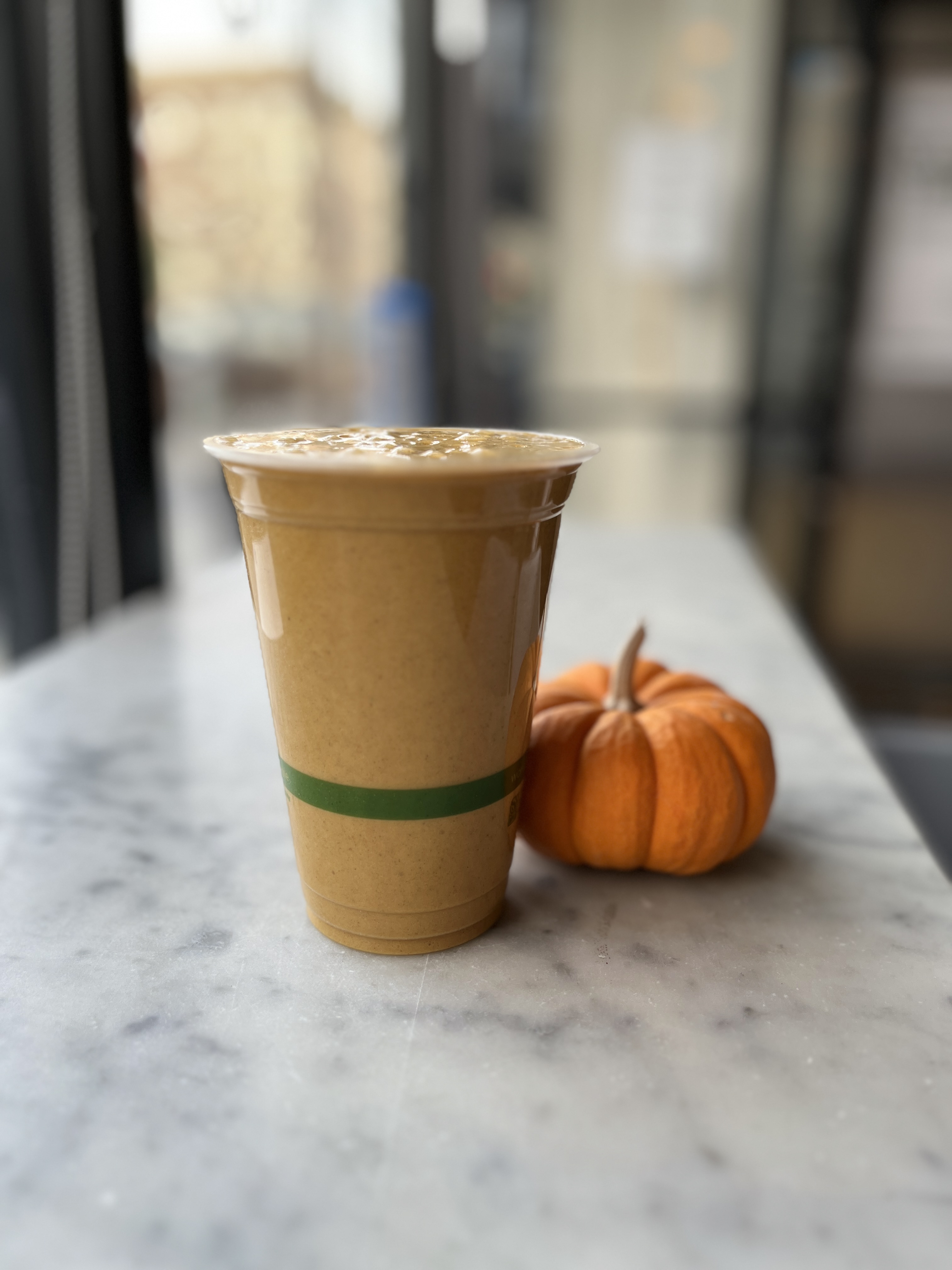 Order Pumpkin Spice Smoothie food online from Nourish Cafe store, San Francisco on bringmethat.com